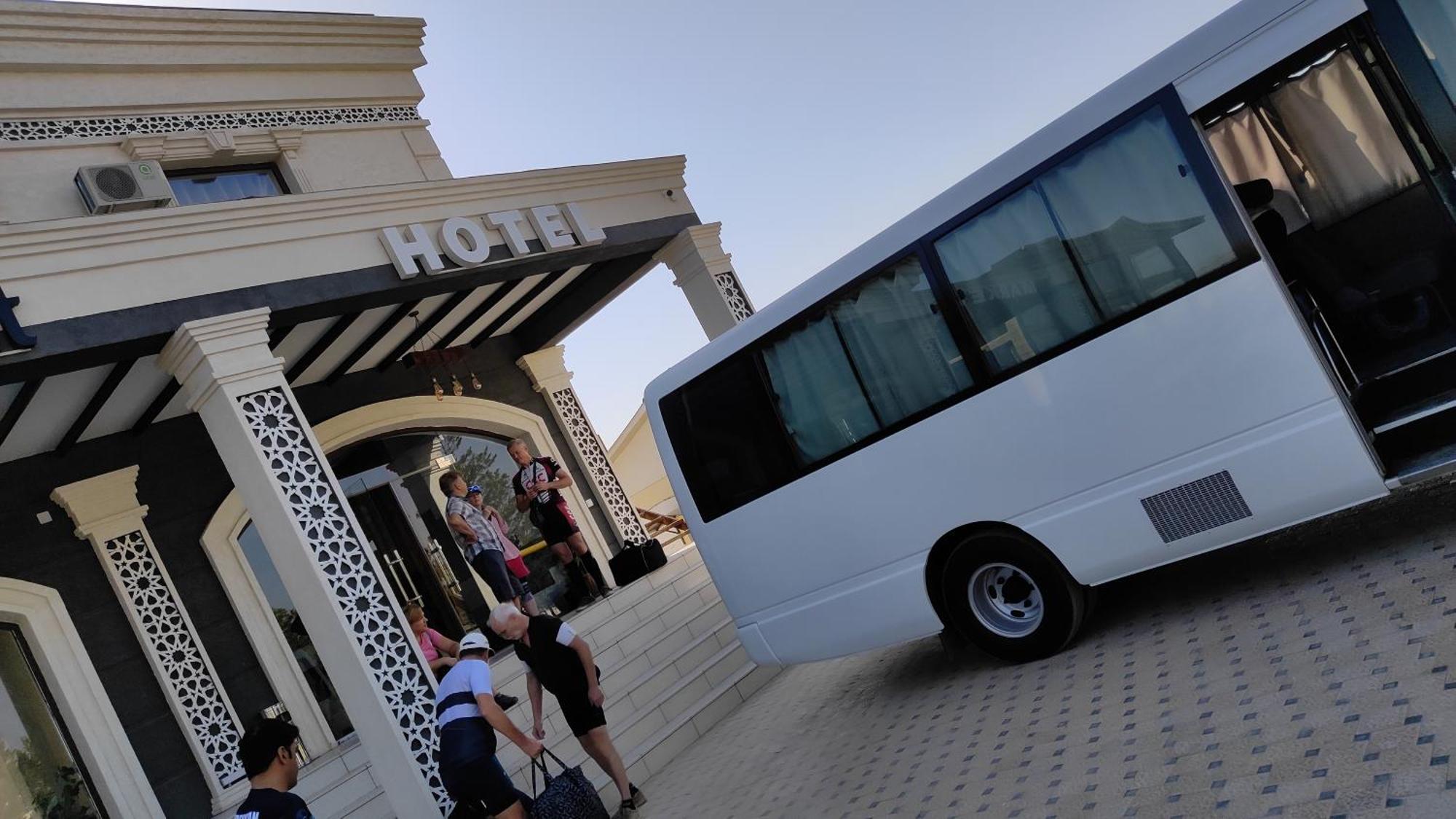 Отель Сахара Baysun المظهر الخارجي الصورة